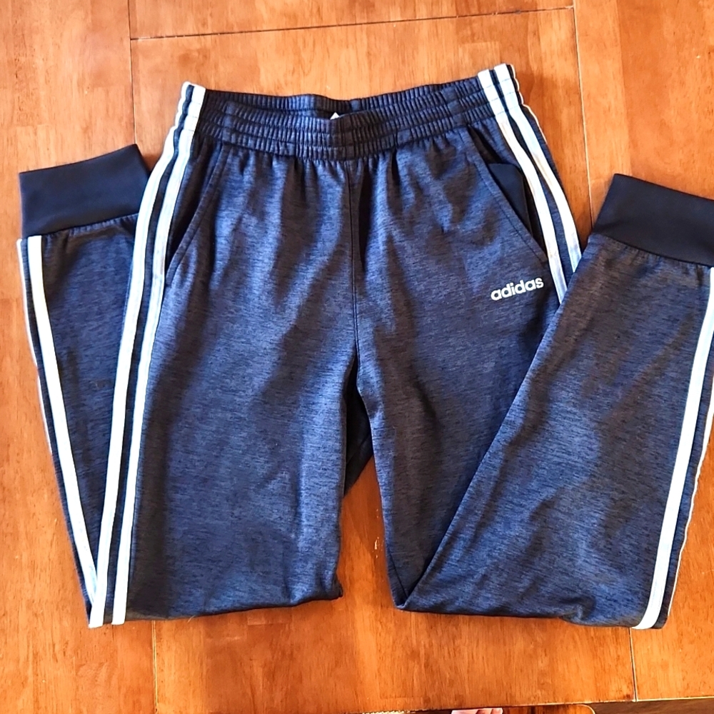 Adidas Joggers like new